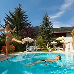 Wohlfuehl & Genusshotel Felsenhof Hotell