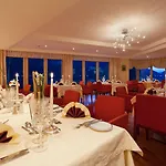 Wohlfuehl & Genusshotel Felsenhof Hotell 4*