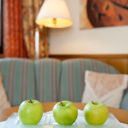 Wohlfuehl & Genusshotel Felsenhof Hotel 4*