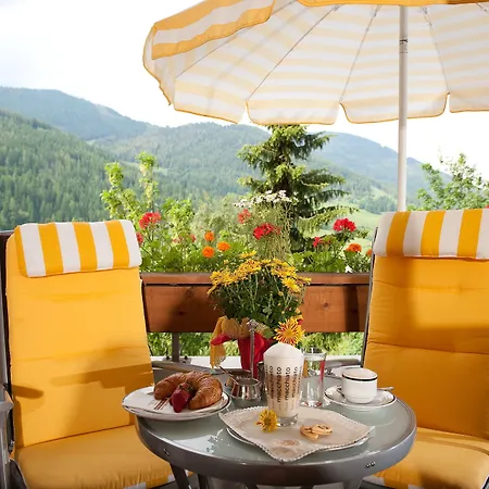 Wohlfuehl & Genusshotel Felsenhof