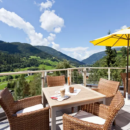 Wohlfuehl & Genusshotel Felsenhof Hotel