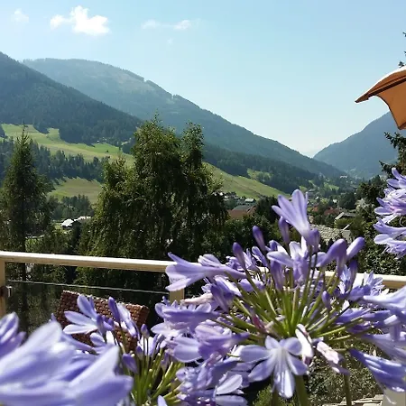 Wohlfuehl & Genusshotel Felsenhof 4* Bad Kleinkirchheim
