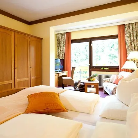 Готель Wohlfuehl & Genusshotel Felsenhof