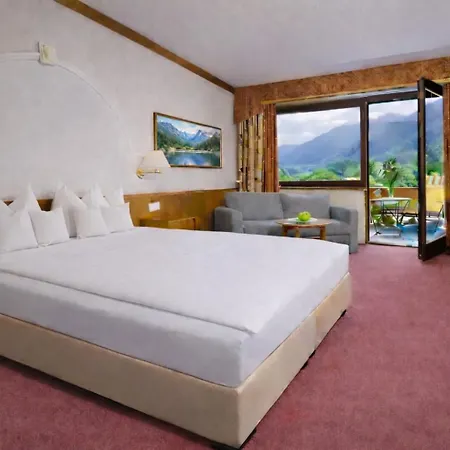 Hotell Wohlfuehl & Genusshotel Felsenhof 4*