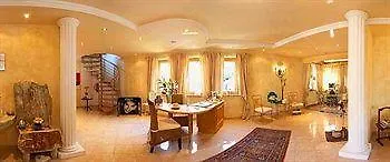 Wohlfuehl & Genusshotel Felsenhof Bad Kleinkirchheim