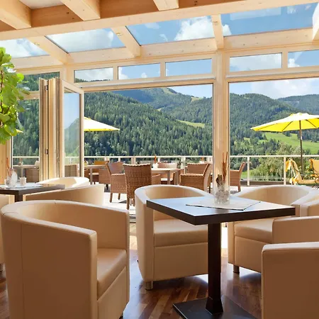 Wohlfuehl & Genusshotel Felsenhof 4* 바트키르히하임