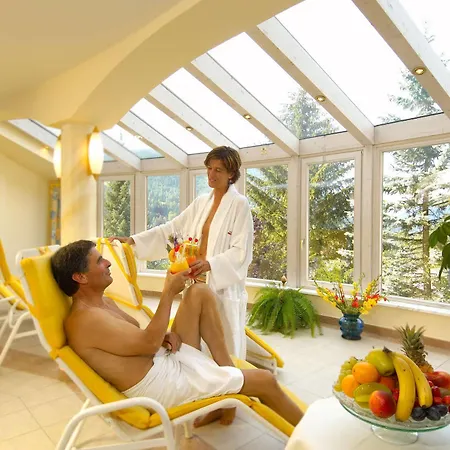 Wohlfuehl & Genusshotel Felsenhof 바트키르히하임