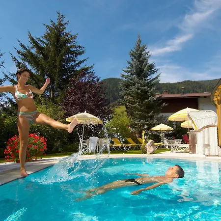 Wohlfuehl & Genusshotel Felsenhof 호텔 바트키르히하임