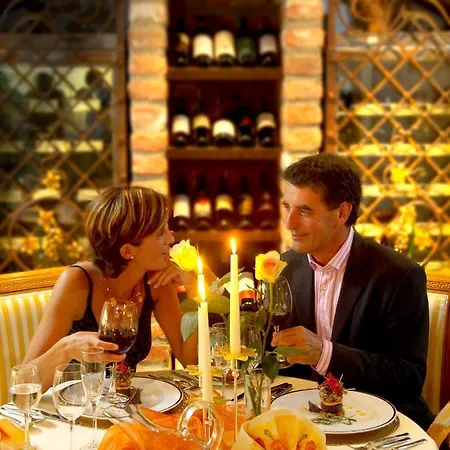 Wohlfuehl & Genusshotel Felsenhof 4* 바트키르히하임