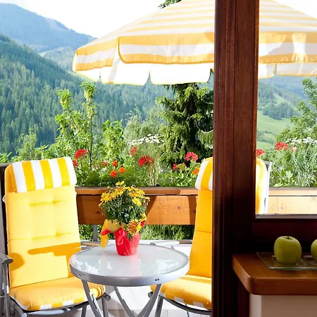 Wohlfuehl & Genusshotel Felsenhof 바트키르히하임