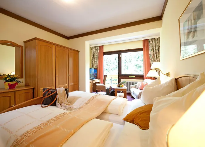 Wohlfuehl & Genusshotel Felsenhof Готель