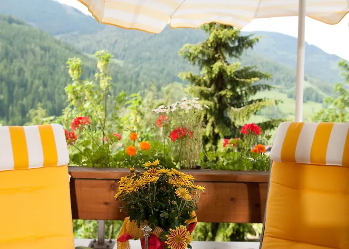 Готель Wohlfuehl & Genusshotel Felsenhof Бад-Кляйнкірхгайм