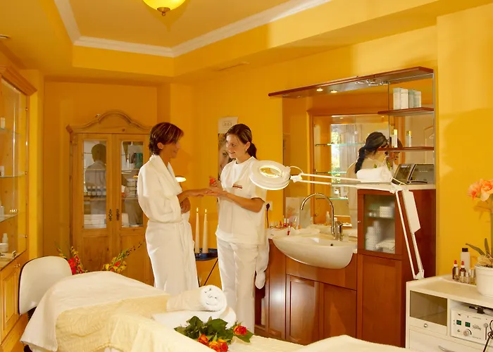 Wohlfuehl & Genusshotel Felsenhof