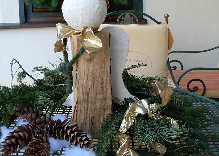 Wohlfuehl & Genusshotel Felsenhof Готель 4*