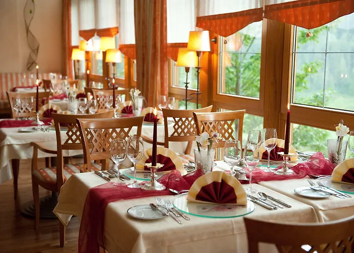 Wohlfuehl & Genusshotel Felsenhof 4* Bad Kleinkirchheim