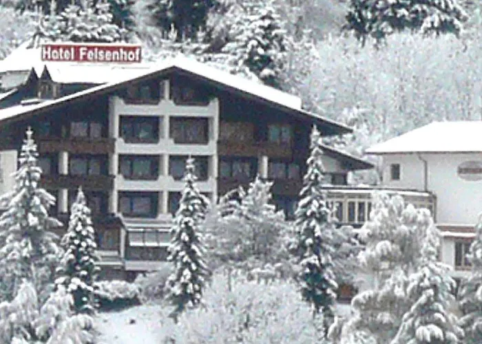 Wohlfuehl & Genusshotel Felsenhof Готель