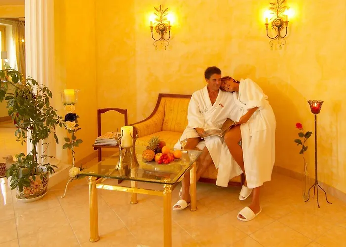 Wohlfuehl & Genusshotel Felsenhof Ξενοδοχείο Bad Kleinkirchheim